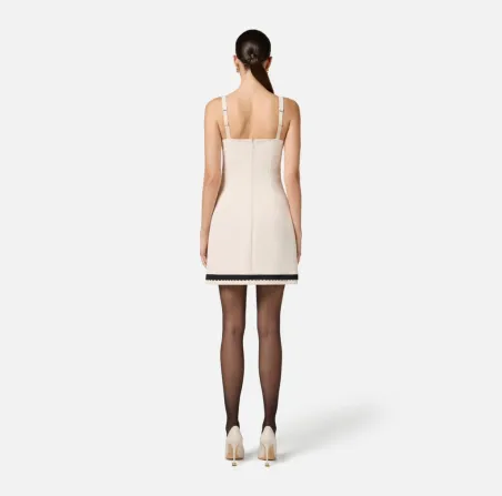 Abito in doppio crêpe stretch con smerlo ricamato – Elisabetta Franchi