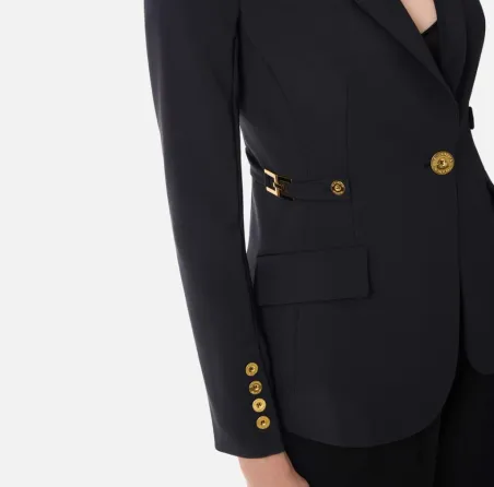 Elisabetta Franchi – Giacca in crêpe leggero con dettagli gioiello  | 