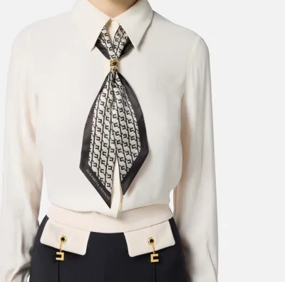 Elisabetta Franchi – Camicia in georgette con foulard abbinato  | Boro