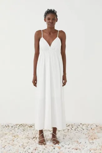 Eleh Abito lungo bianco con spalline sottili e scollo a V  | Borotalco