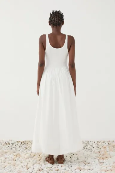 ELEH Abito lungo in tessuto fluido con corpetto aderente e gonna ampia