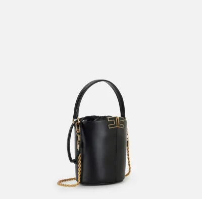 ELISABETTA FRANCHI Borsa a secchiello con dettaglio logo  | BorotalcoC